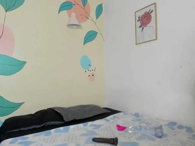 Freechat AlondraZaens on BongaCams