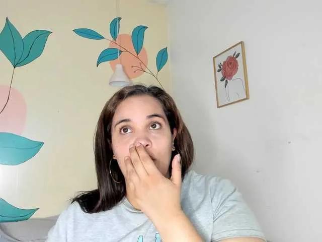 Freechat AlondraZaens on BongaCams