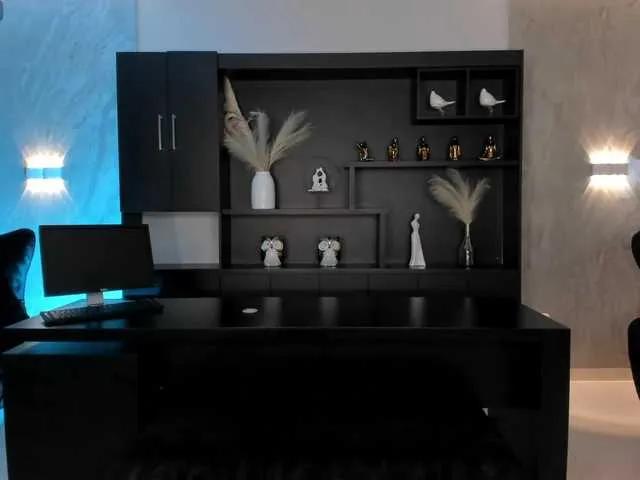 Freechat AmberLewis on BongaCams