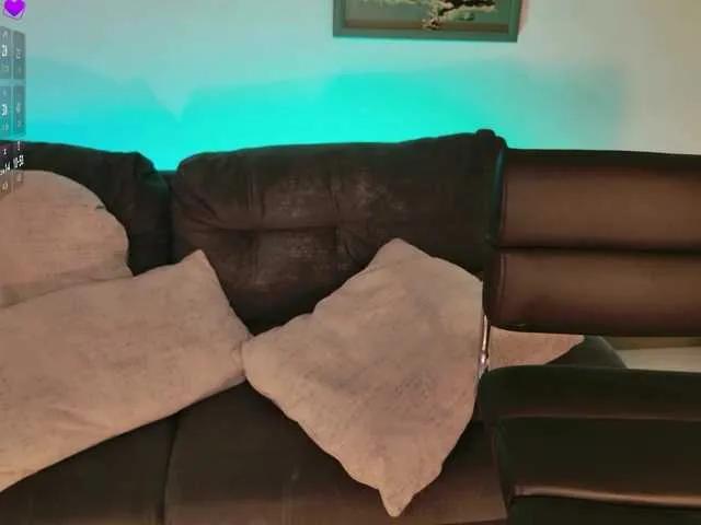 Freechat AprilRhodes on BongaCams