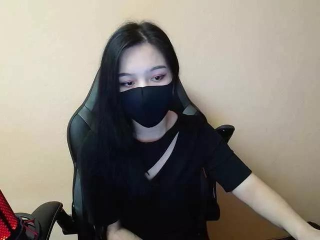 Offline Aya- on BongaCams