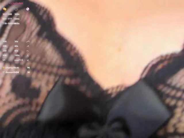 Freechat Babyarigoddamn on BongaCams