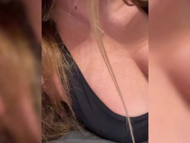 Freechat BABYVIK on BongaCams