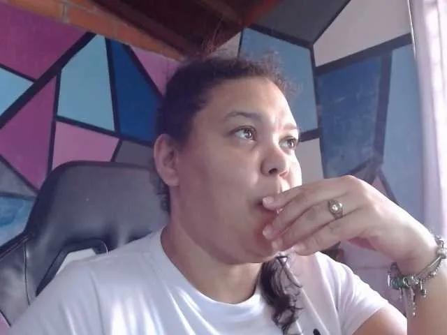 Offline beautifulchubbyqueen on BongaCams