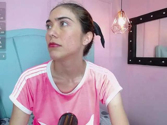 Offline cintia7cute on BongaCams