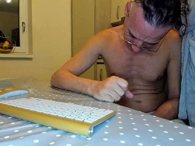 cuplu29 on BongaCams