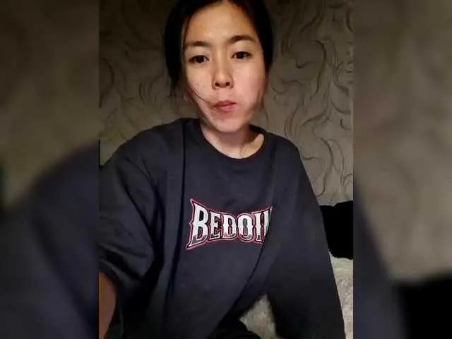 dasha922 on BongaCams