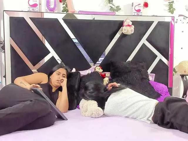 Offline Dreamgirlss on BongaCams