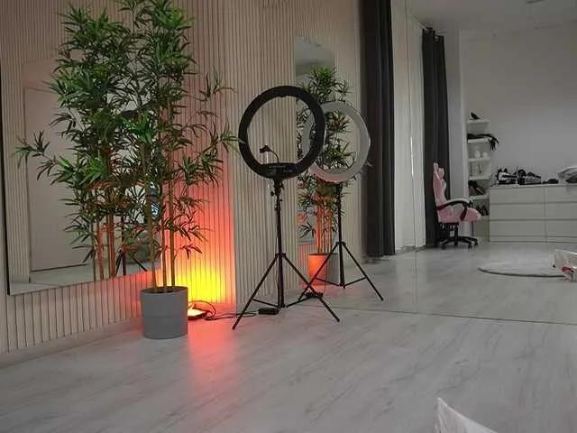 EmmaBlanco on BongaCams 