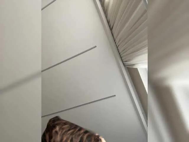 Offline GraceBell on BongaCams