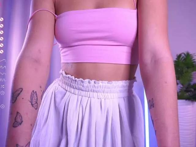 HellyPaw on BongaCams 