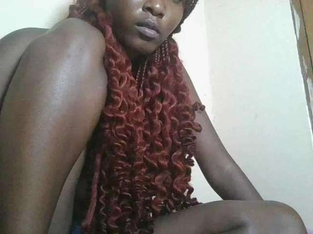 Freechat Hornyqueen4 on BongaCams