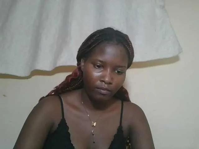 Freechat Hornyqueen4 on BongaCams