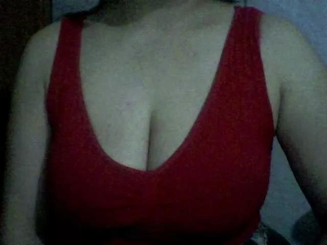 indiagirl50 on BongaCams 