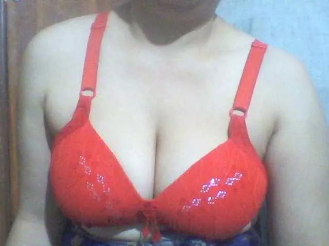 indiagirl50 on BongaCams