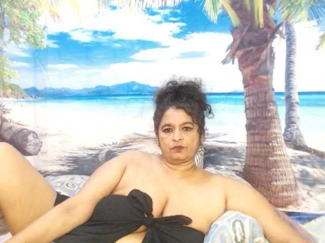 Offline indianstar75 on BongaCams