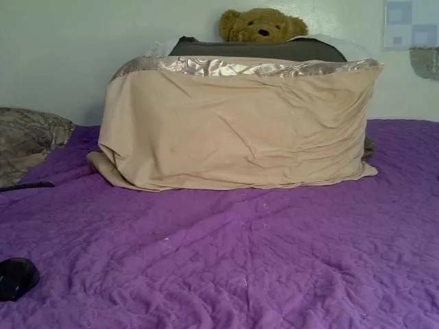 Freechat jeyhoward on BongaCams