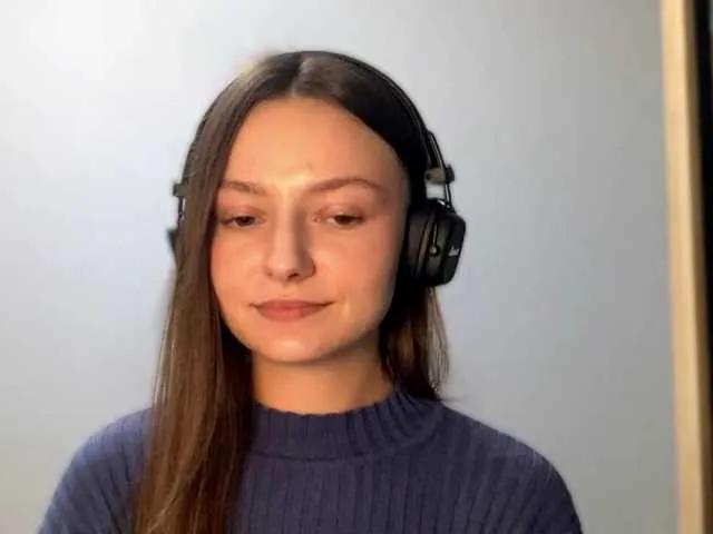 Freechat KittieRusu on BongaCams