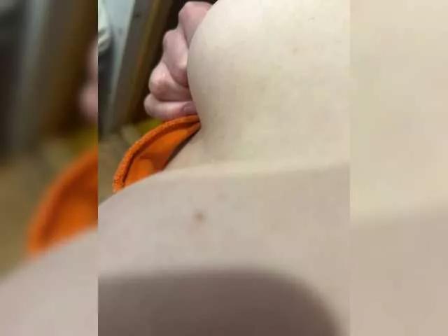 Letti28 on BongaCams