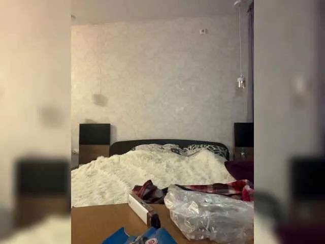 Letti28 on BongaCams