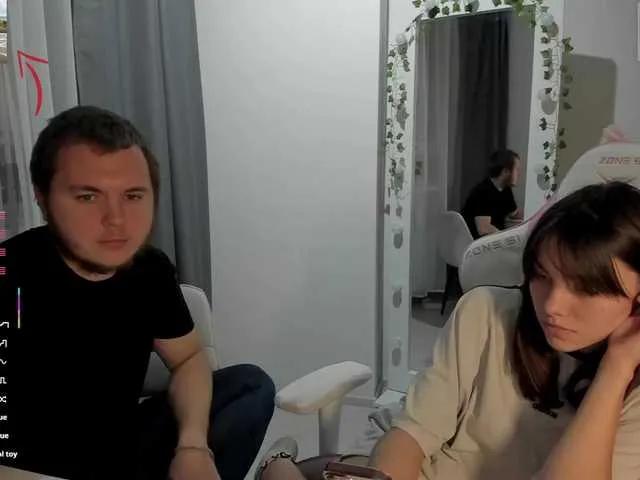 Offline lissazmark2 on BongaCams