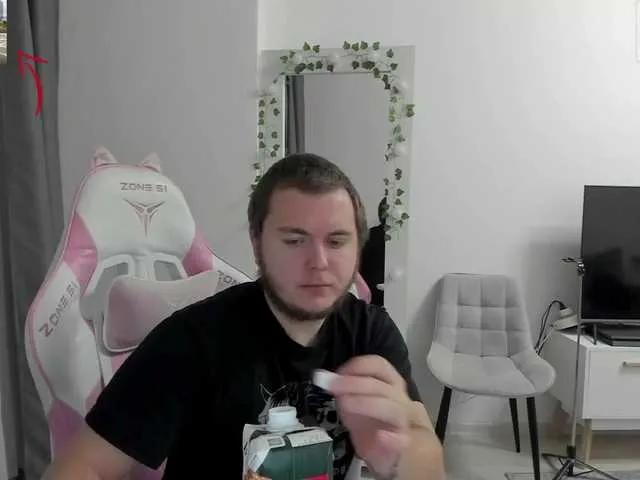 Offline lissazmark2 on BongaCams