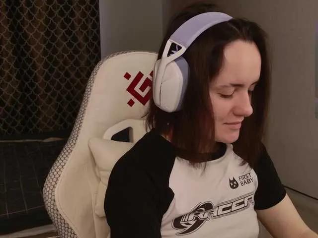 Freechat LunaL0ve on BongaCams