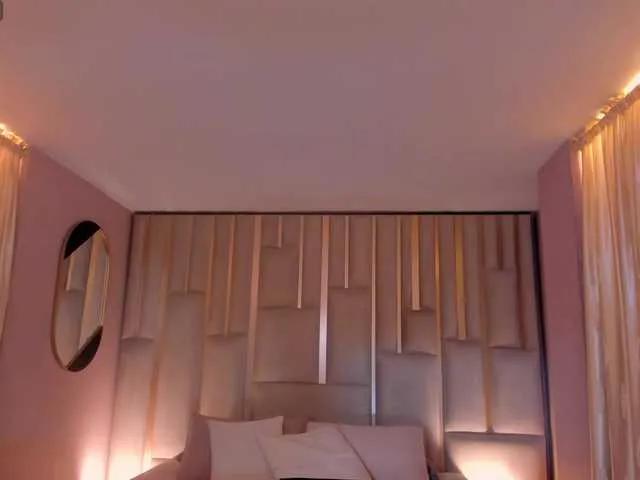 MayaMoretti's avatar