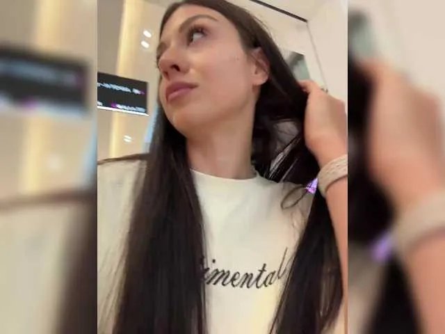 Offline MeganOrtega on BongaCams