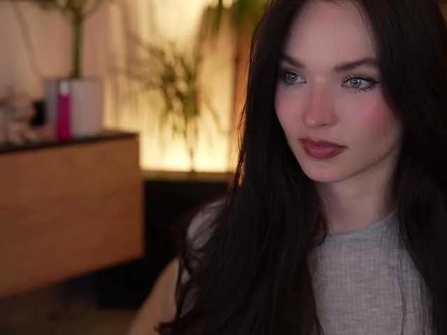 Offline Merrimarina on BongaCams