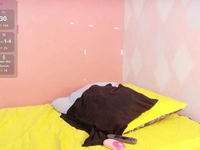 Offline miss-Ortiz on BongaCams