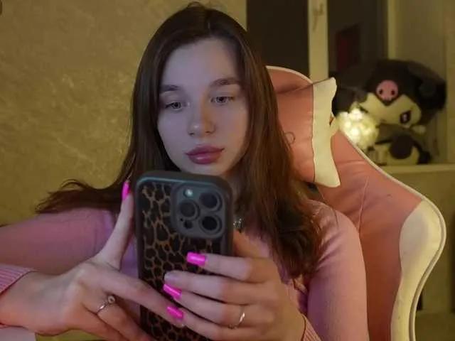 Freechat MossiPolli on BongaCams