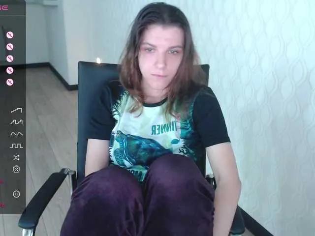 Offline RennaHart on BongaCams