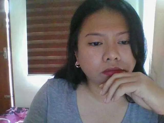 Offline RossyLove on BongaCams