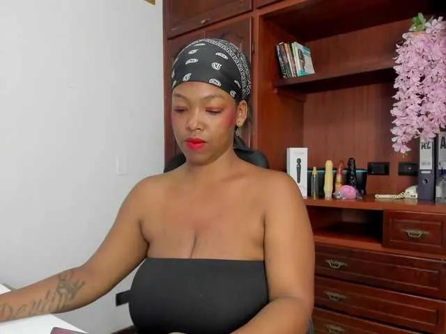 ValkiriaContee on BongaCams