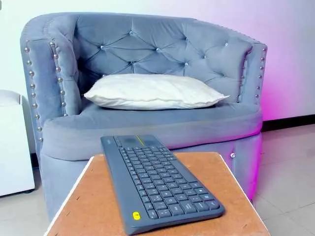 ValkiriaContee on BongaCams