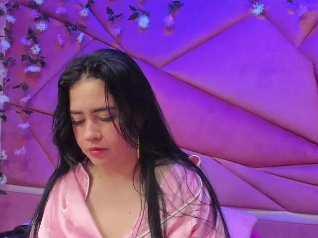 Offline VictoriaRossy on BongaCams