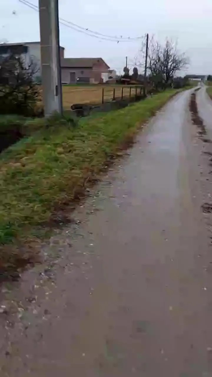 Offline luxxuriax on Cam4