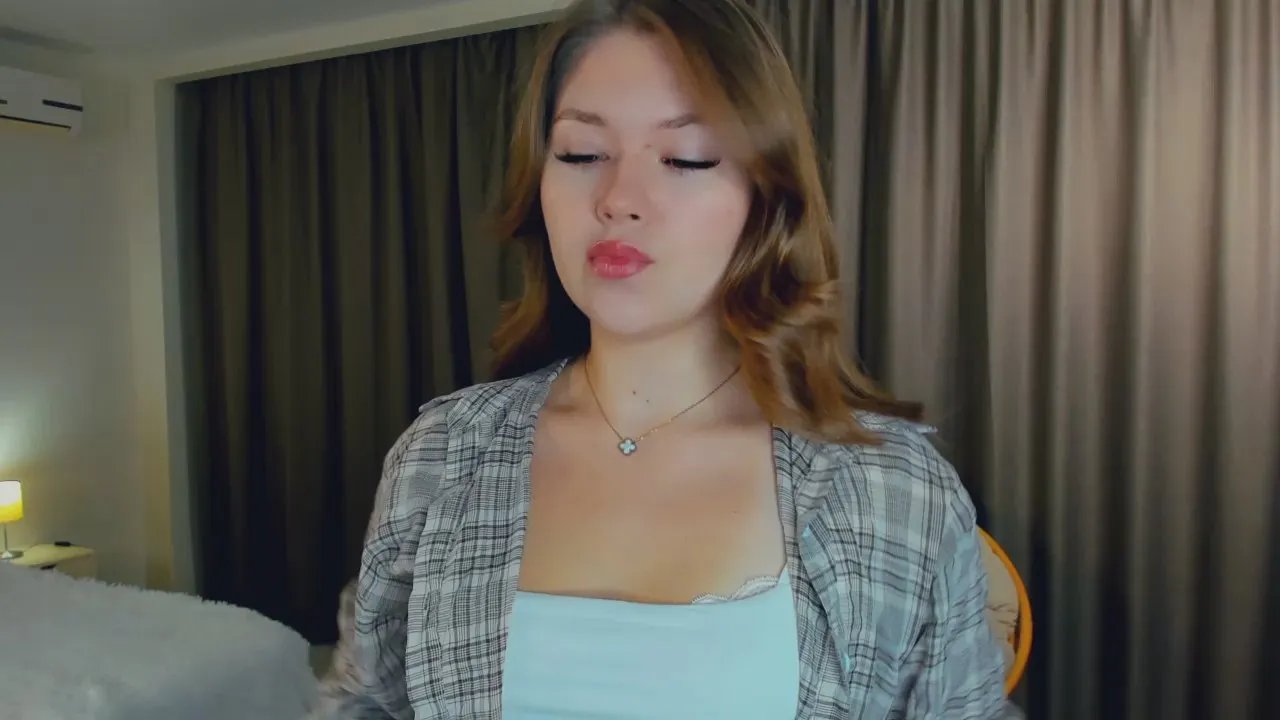 Freechat SusannTien on Cam4