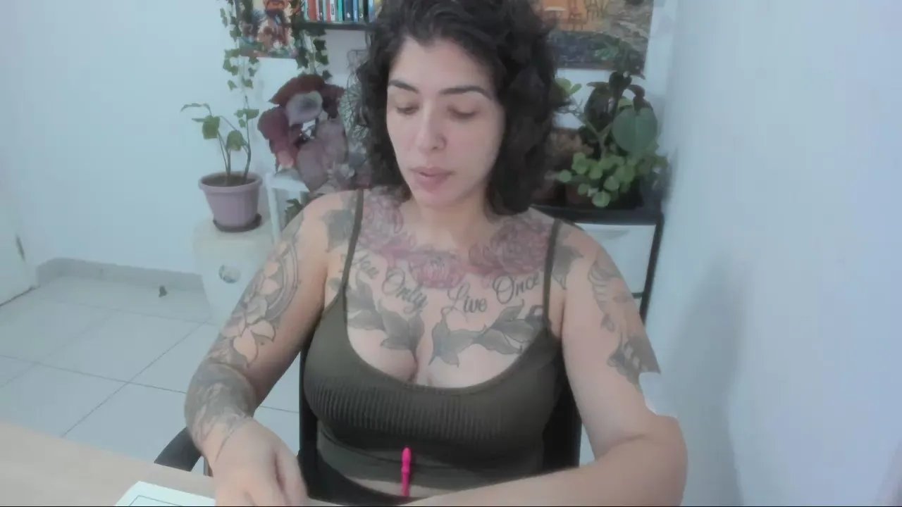 Offline talimajesty on Cam4