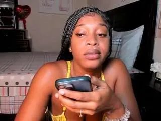 Offline iluvsaffire-bleu on CamSoda