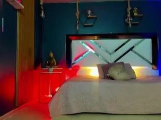 Offline lady-brownn on CamSoda