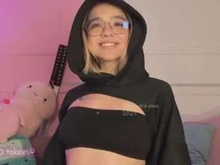 Freechat tammara1 on CamSoda