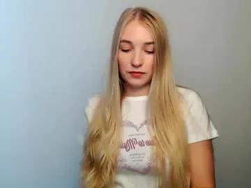 Away _snow_queen__ on Chaturbate