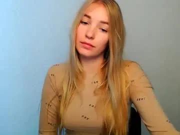 Away _snow_queen__ on Chaturbate