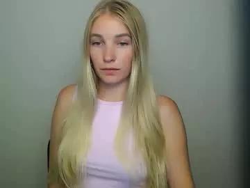 Away _snow_queen__ on Chaturbate
