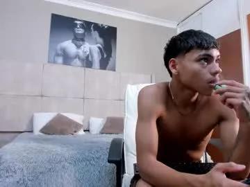 Freechat adam_piarse on Chaturbate