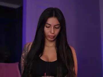 Freechat aishaadevoe on Chaturbate