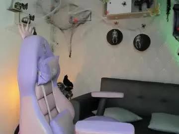 Freechat alaia_love77 on Chaturbate