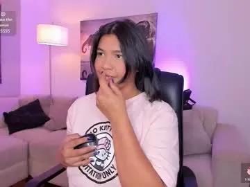 Freechat alaiia7 on Chaturbate